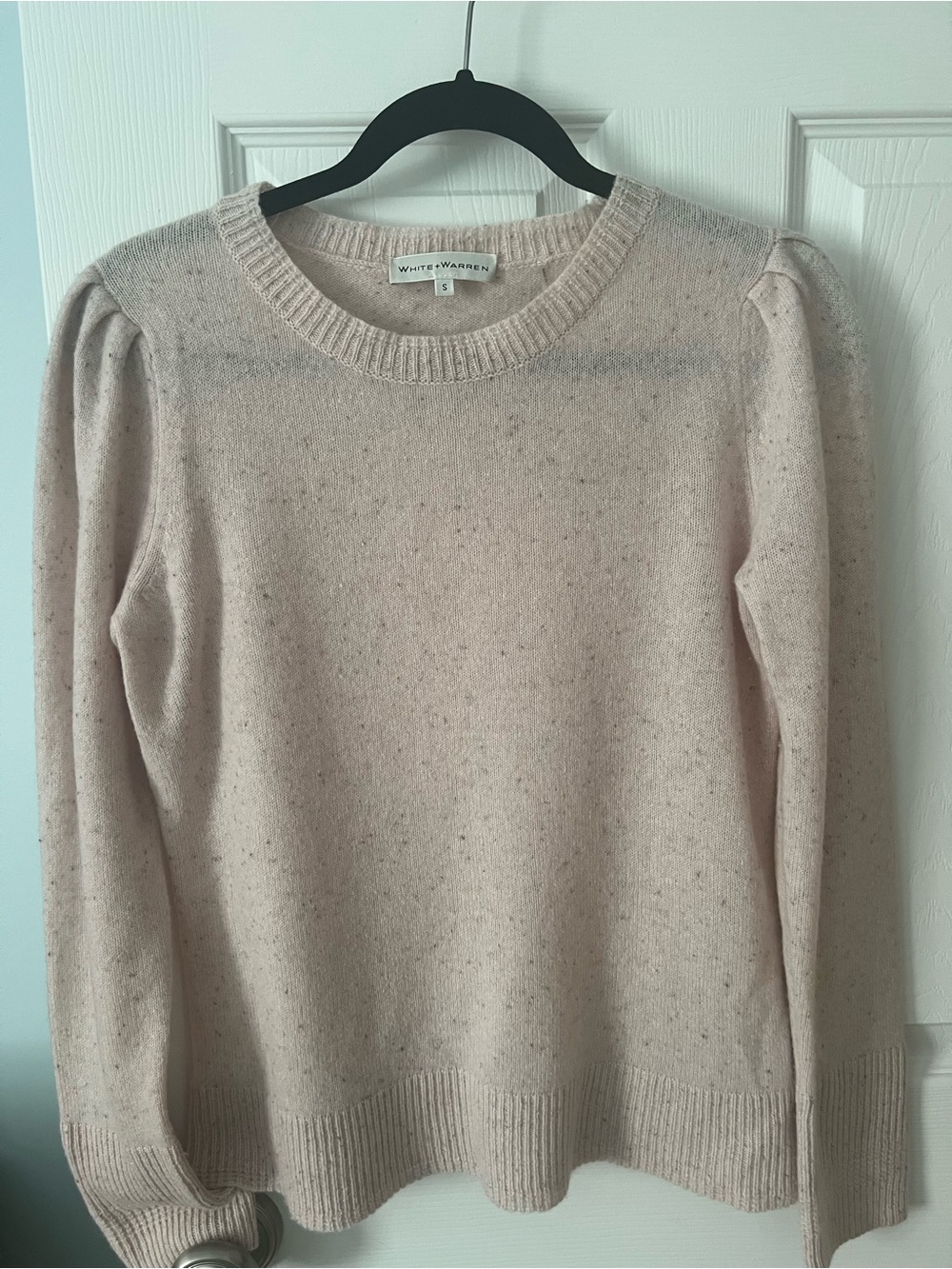 White + Warren Blush Puff-Shoulder Crewneck Sweater